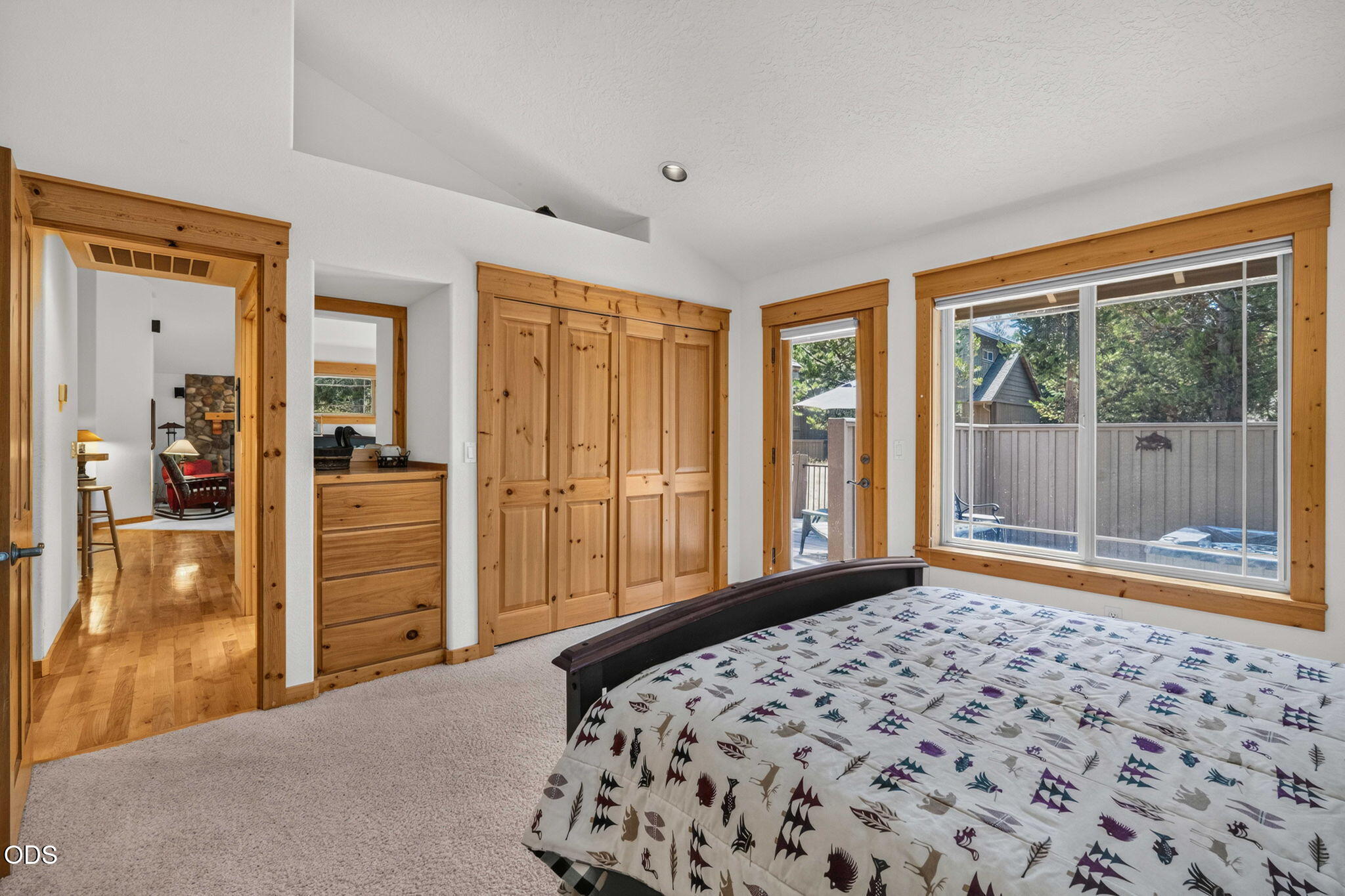 57641 Splitrock Lane, Unit 2 Bend, OR 97707 - Photo 23 of 39
