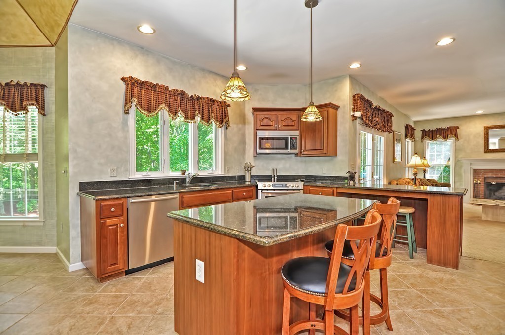 9 Leonard Road Mendon, MA 01756 - Photo 16 of 30 Gallery Image 16