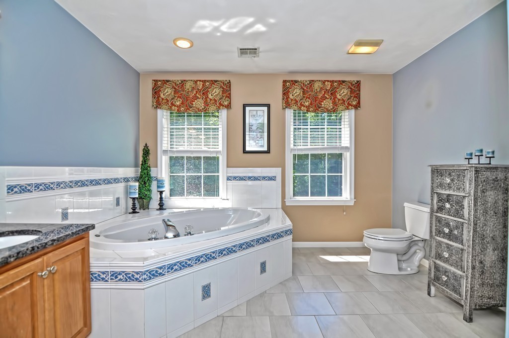 9 Leonard Road Mendon, MA 01756 - Photo 23 of 30 Gallery Image 23