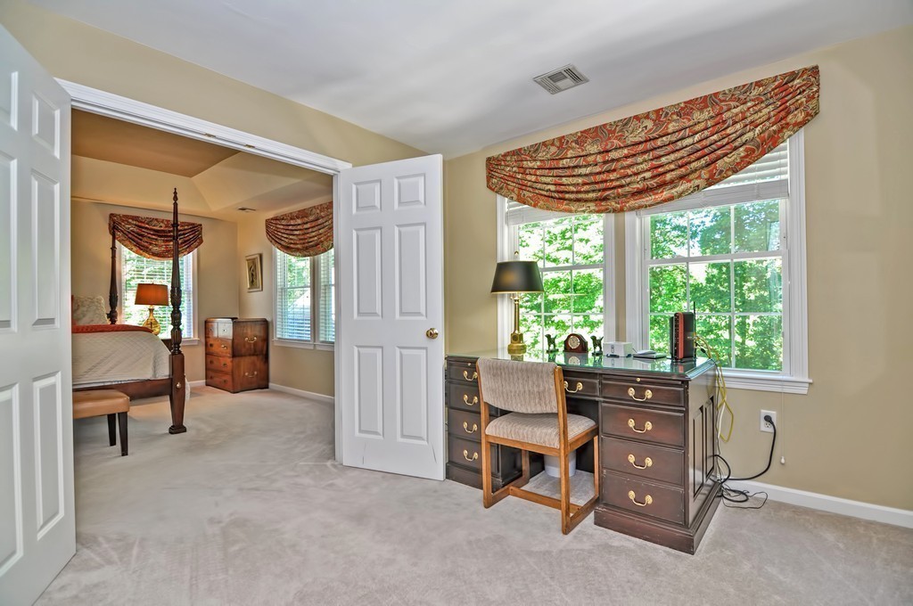 9 Leonard Road Mendon, MA 01756 - Photo 24 of 30 Gallery Image 24
