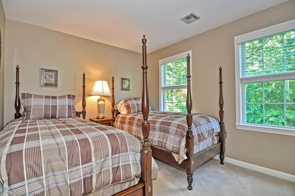 9 Leonard Road Mendon, MA 01756 - Photo 26 of 30 Gallery Image 26