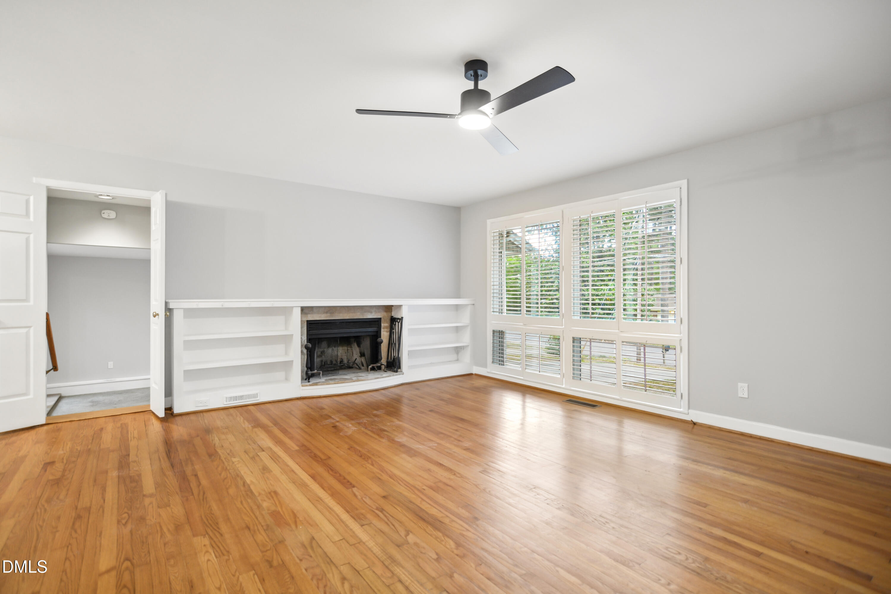 3408 Cherry Lane Raleigh, NC 27607 - Photo 2 of 26 02