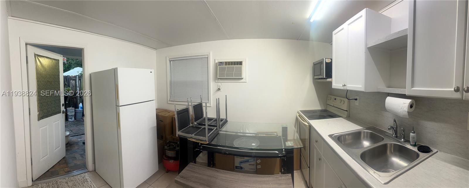 13874 Southwest 256th Terrace Homestead, FL 33032 - Photo 21 of 24