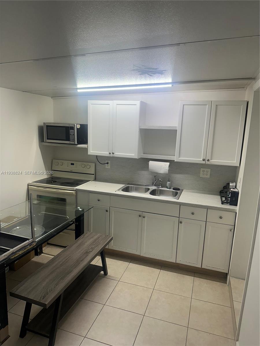 13874 Southwest 256th Terrace Homestead, FL 33032 - Photo 22 of 24