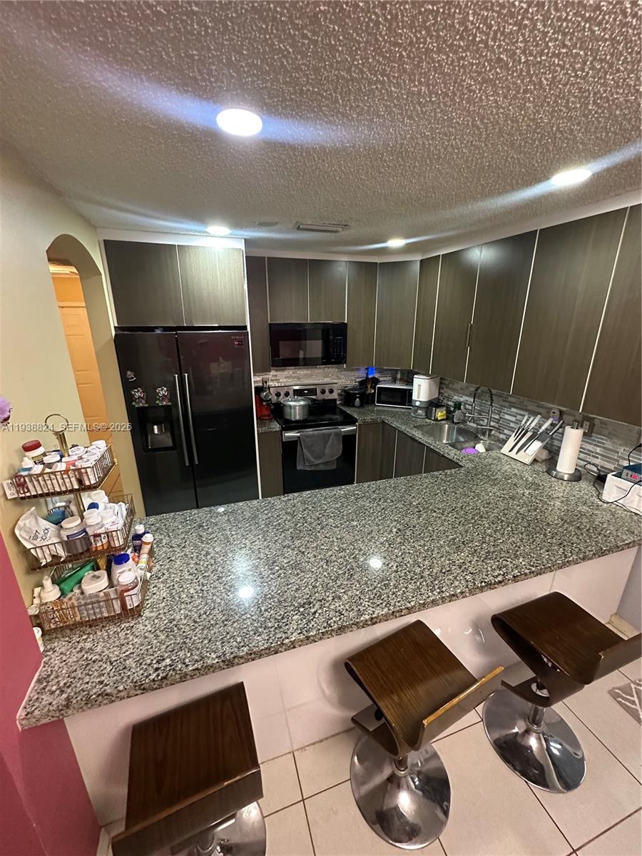 13874 Southwest 256th Terrace Homestead, FL 33032 - Photo 7 of 24