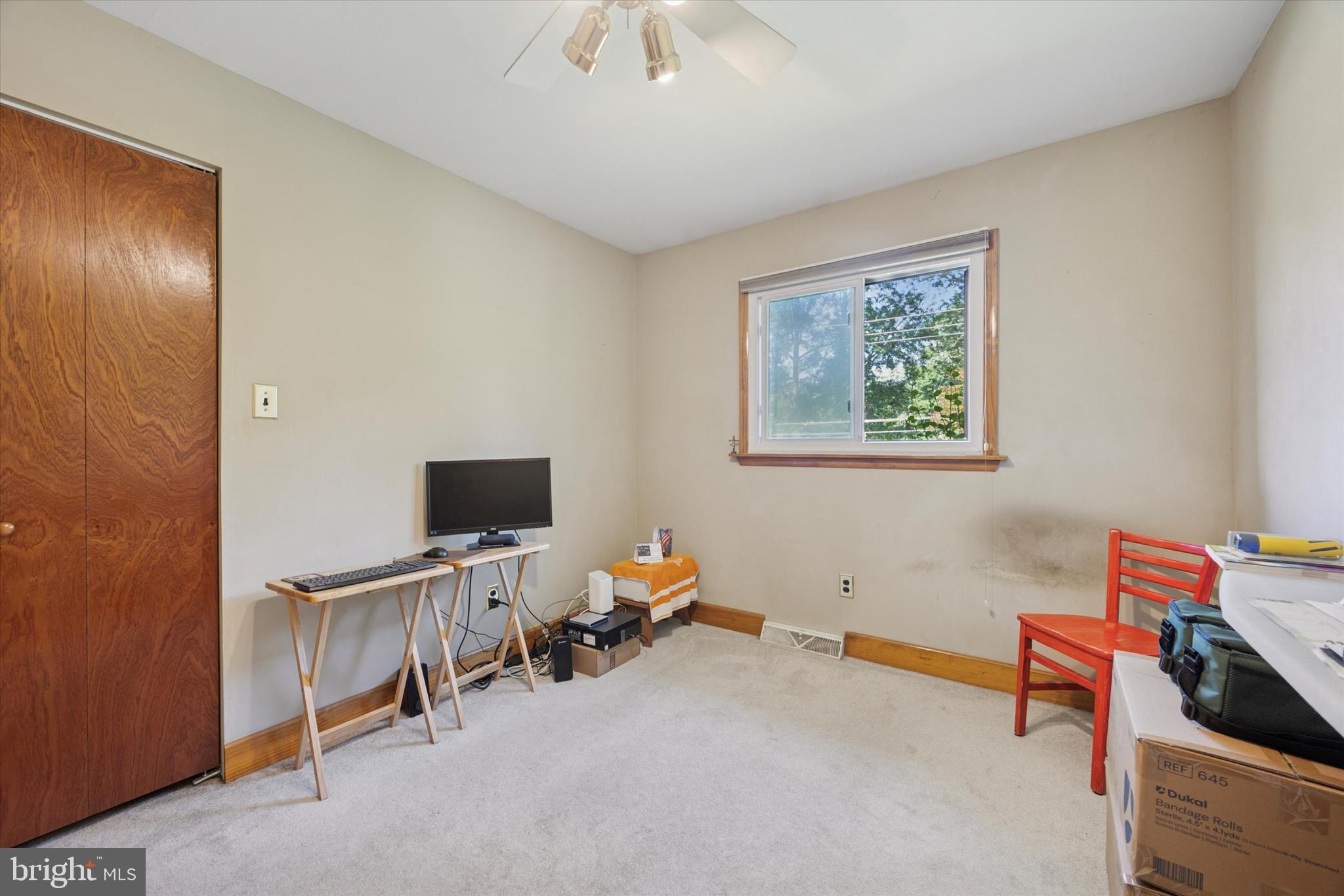 647 Glendale Road Havertown, PA 19083 - Photo 18 of 35 Gallery Image 18