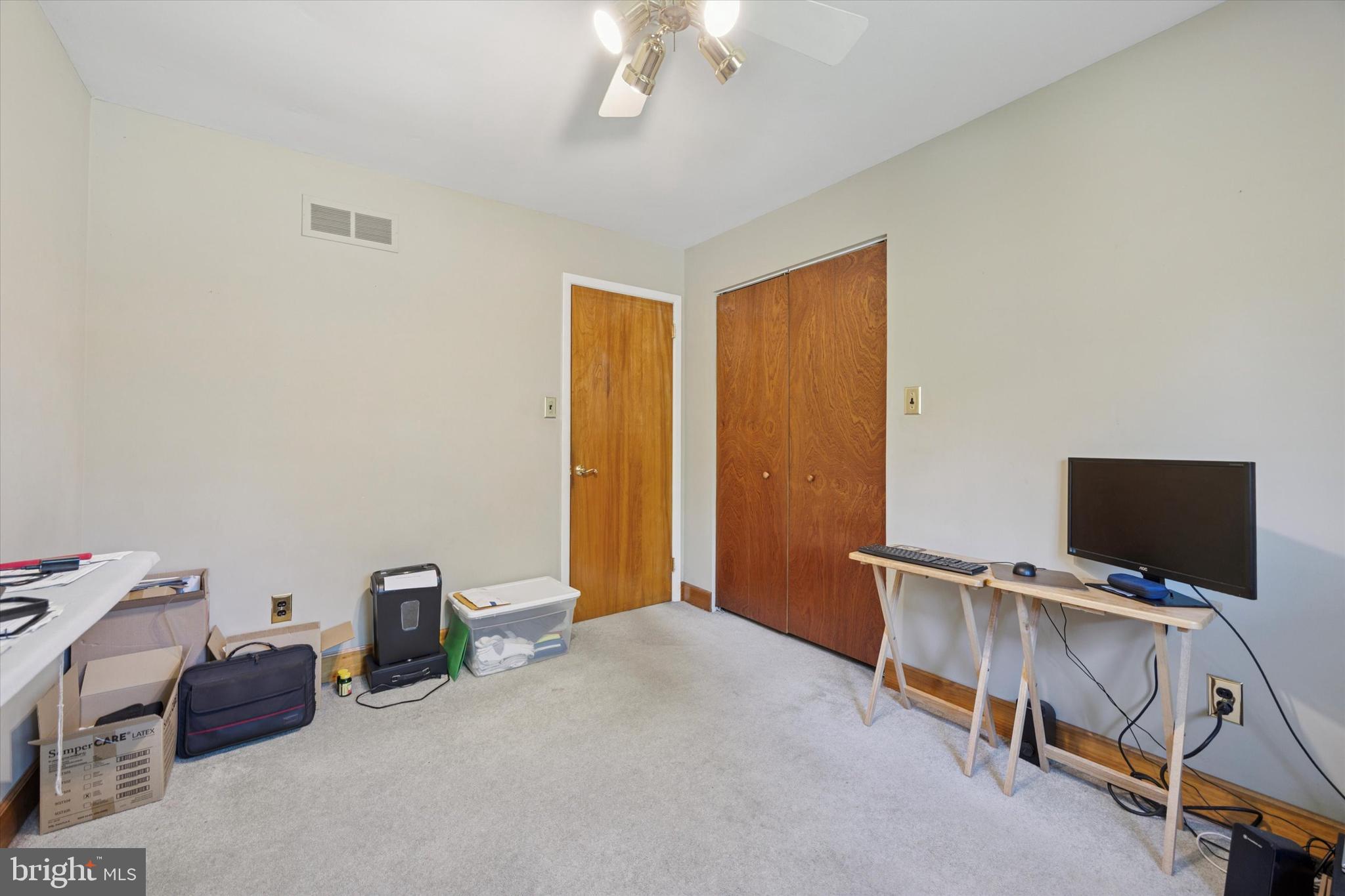 647 Glendale Road Havertown, PA 19083 - Photo 19 of 35 Gallery Image 19