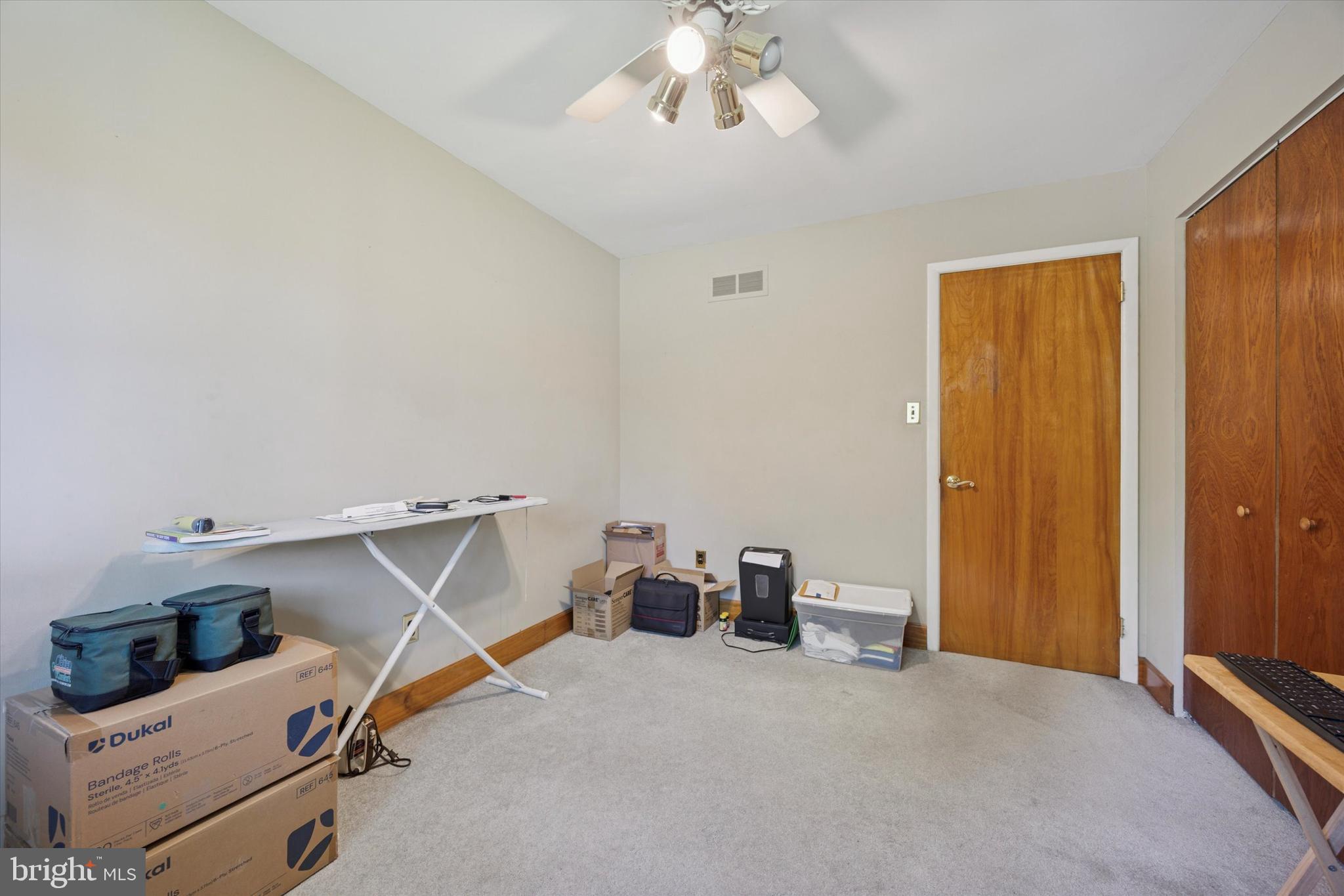 647 Glendale Road Havertown, PA 19083 - Photo 20 of 35 Gallery Image 20
