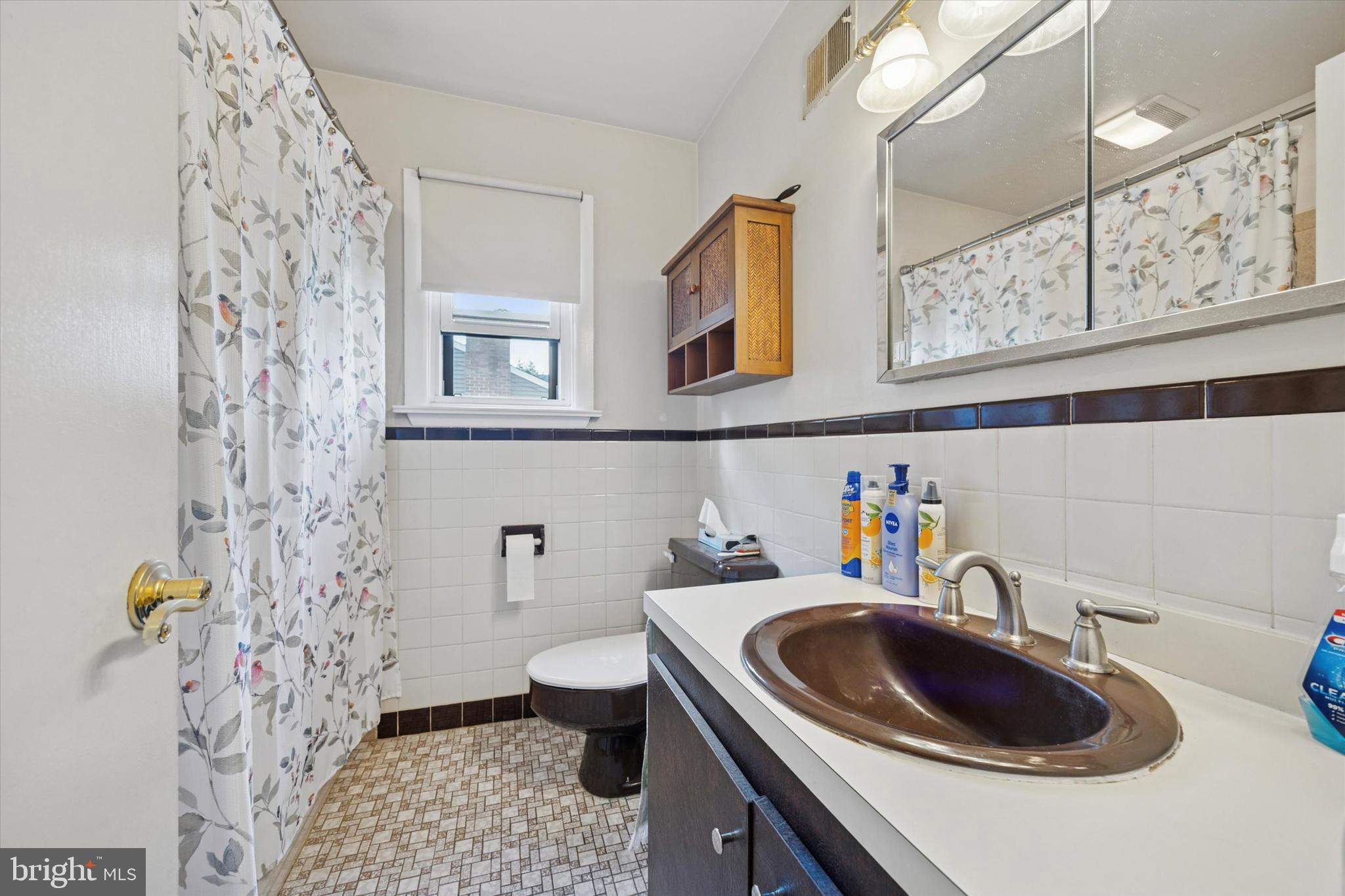 647 Glendale Road Havertown, PA 19083 - Photo 25 of 35 Gallery Image 25