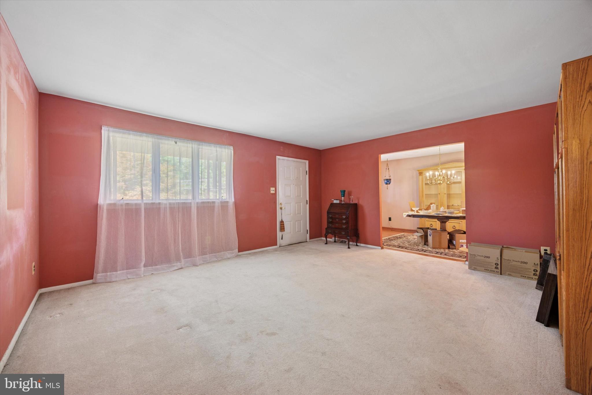 647 Glendale Road Havertown, PA 19083 - Photo 7 of 35 Gallery Image 7