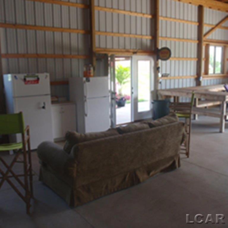 1130 Codling Road Adrian, MI 49221 - Photo 14 of 25 31258515-13.JPG