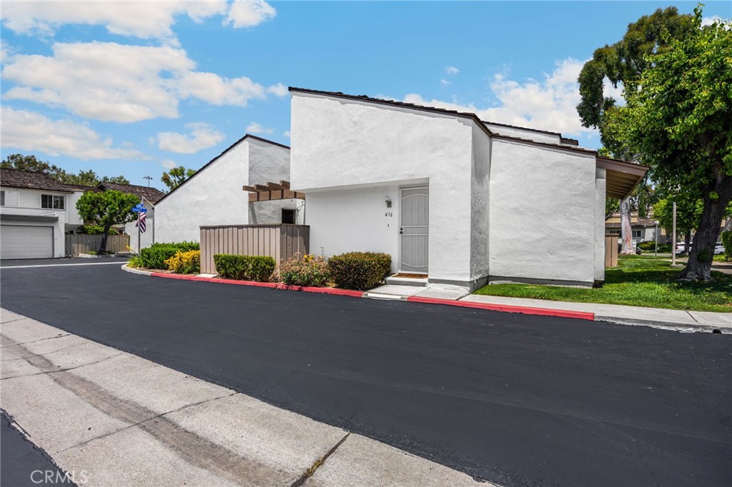 416 Shady Court Brea, CA 92821 - Photo 2 of 24