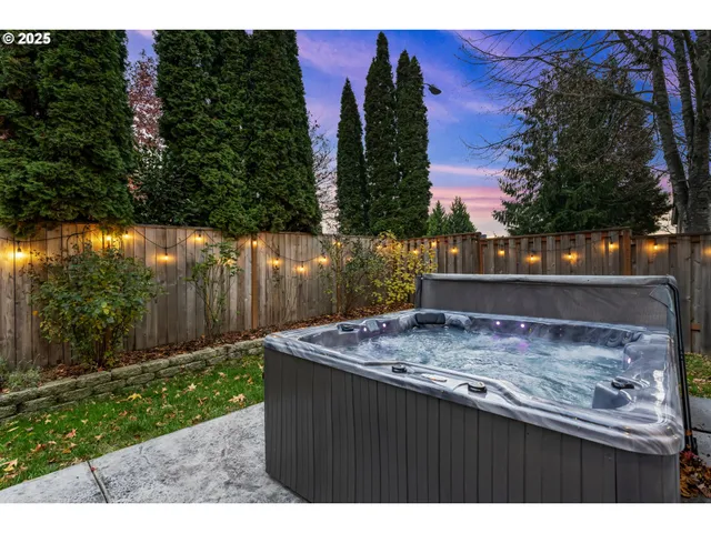 a view of a backyard of the house