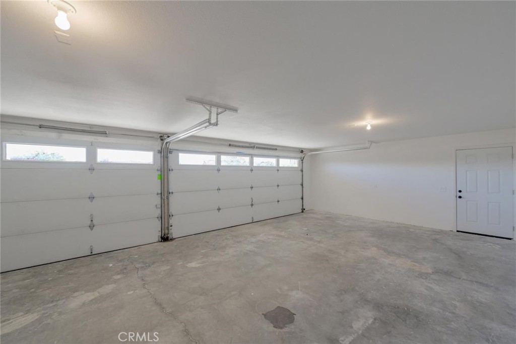 13934 Okesa Road Apple Valley, CA 92307 - Photo 25 of 35