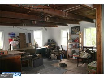 2813 Little Road Perkiomenville, PA 18074 - Photo 8 of 11 Gallery Image 8