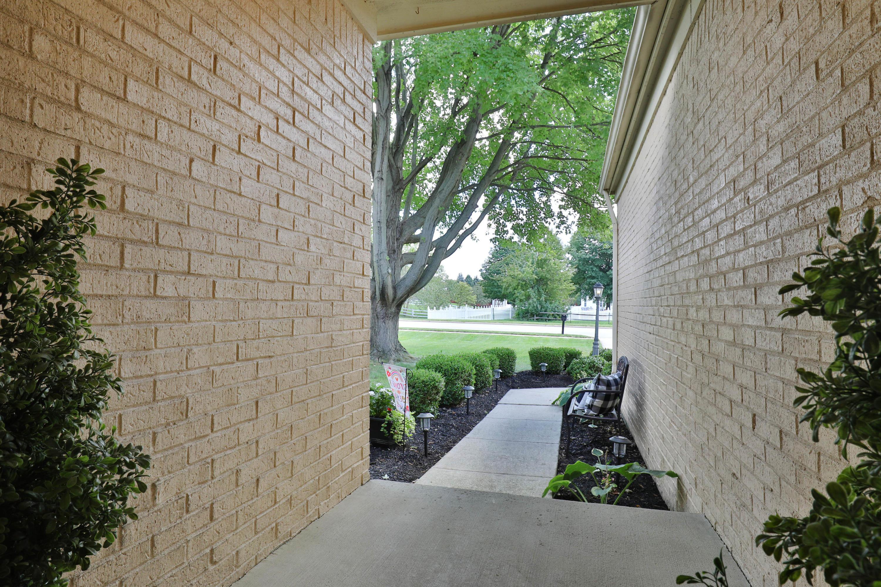 12237 Harmon Road Pickerington, OH 43147 - Photo 5 of 43 Gallery Image 5