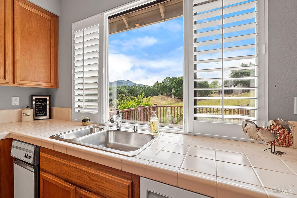 6287 Meadowbreeze Court Santa Rosa, CA 95409 - Photo 31 of 62