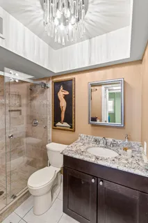 $210,000 | 1118 Lake Terrace, Unit 217H, Boynton Beach, FL 33426