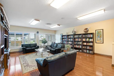 $210,000 | 1118 Lake Terrace, Unit 217H, Boynton Beach, FL 33426
