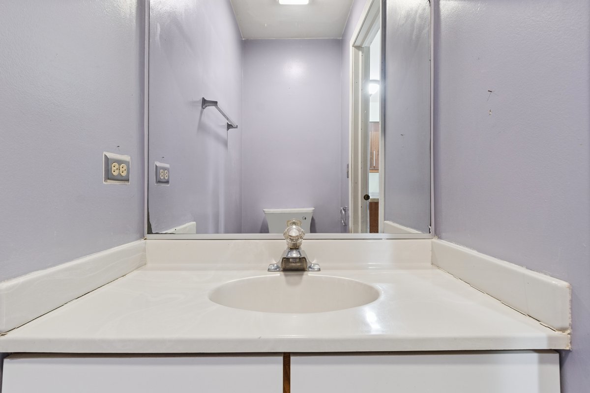 1344 South Lorraine Road, Unit C Wheaton, IL 60189 - Photo 11 of 22