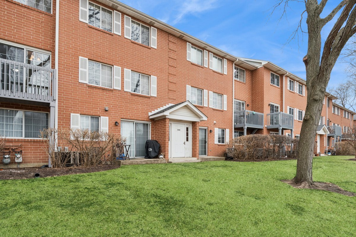 1344 South Lorraine Road, Unit C Wheaton, IL 60189 - Photo 18 of 22