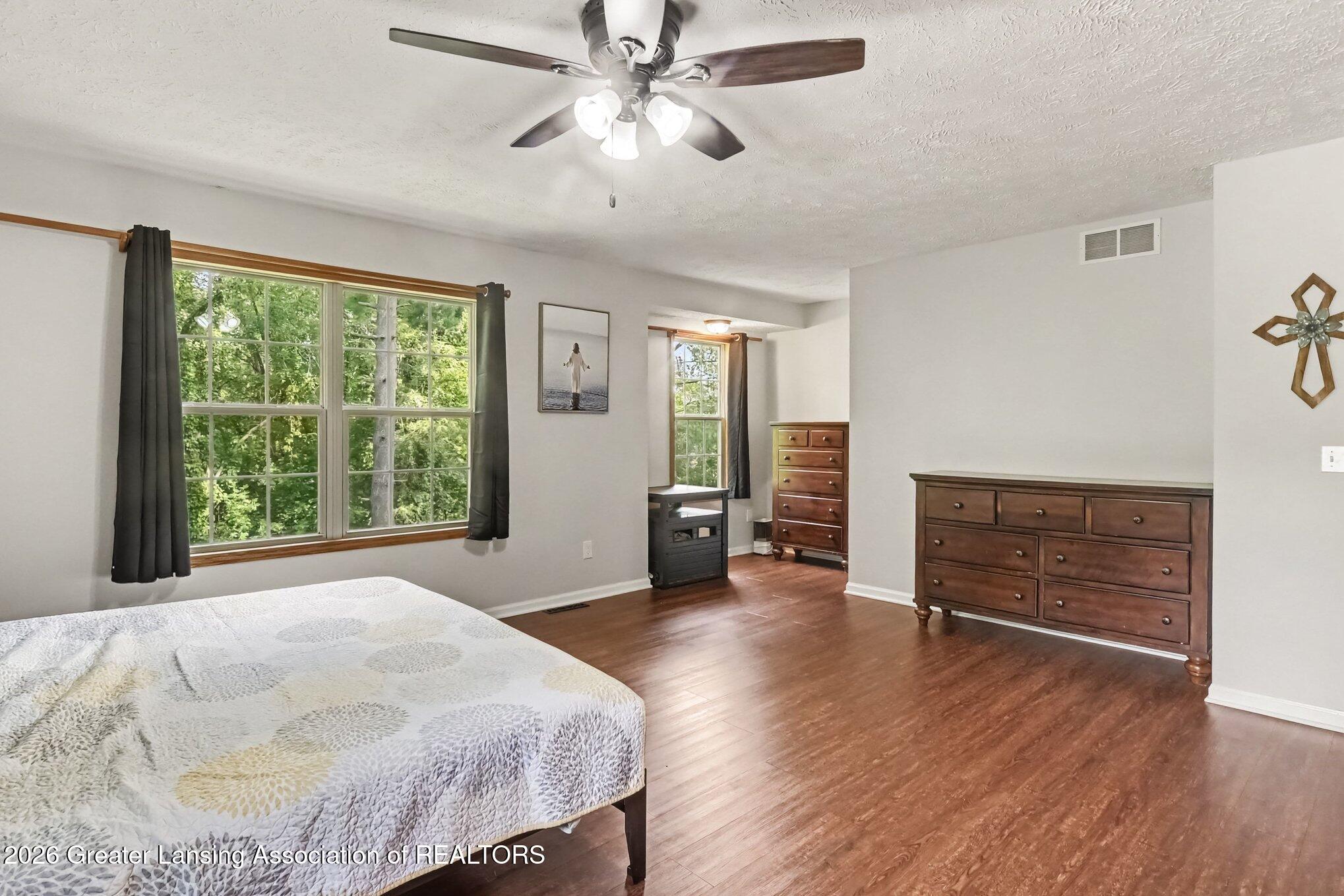 12033 Pine Ridge Drive Perry, MI 48872 - Photo 17 of 35 015_file_7477