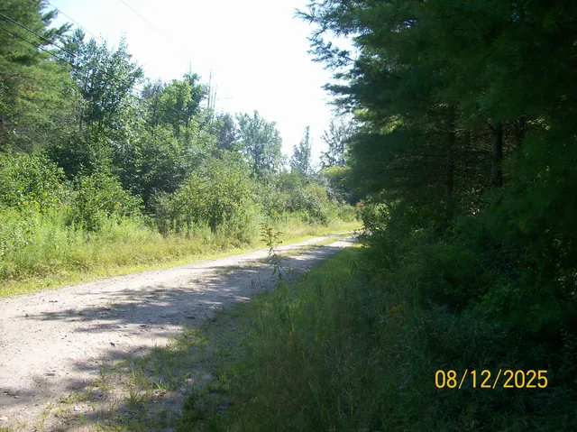 $125,000 | 18 Linda Lane, Hollis Center, ME 04042