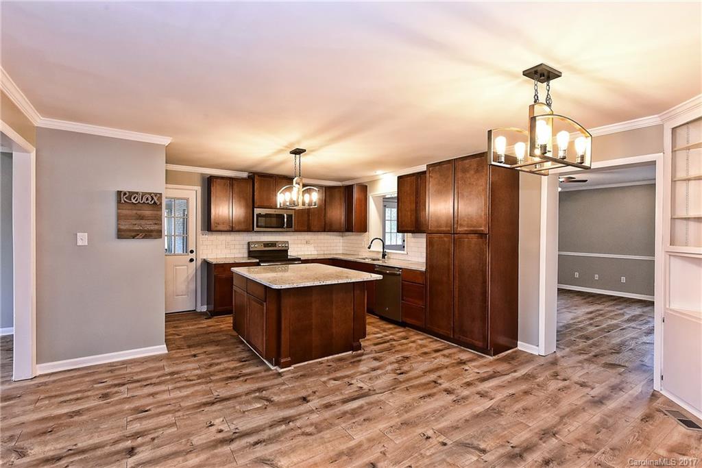 588 Neely Road Rock Hill, SC 29730 - Photo 5 of 23 Gallery Image 5