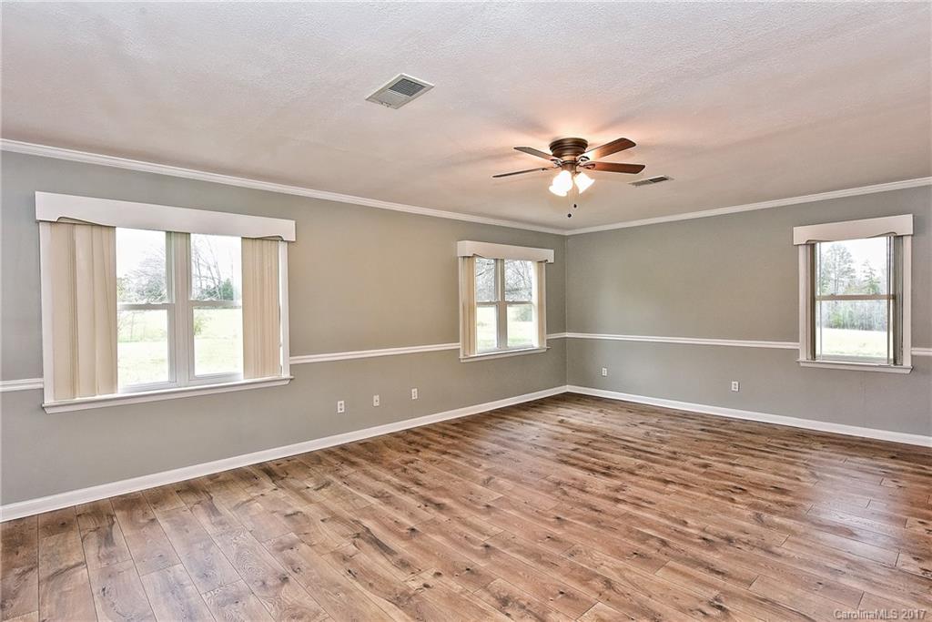 588 Neely Road Rock Hill, SC 29730 - Photo 10 of 23 Gallery Image 10