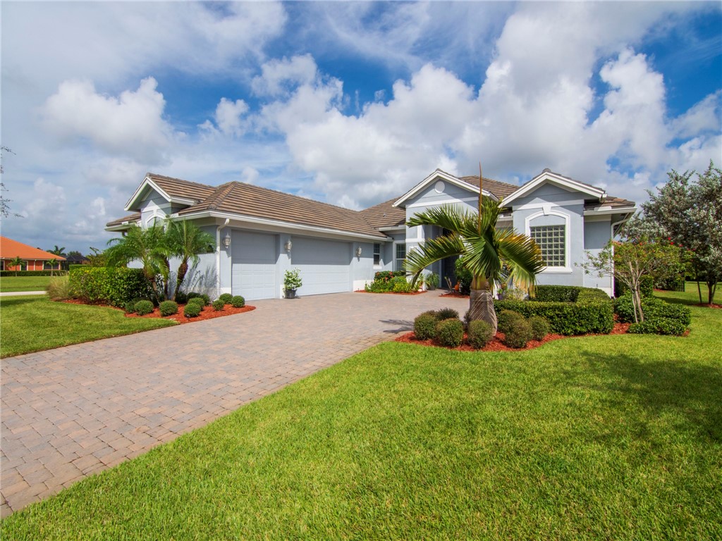 8260 Halbert Lane Vero Beach, FL 32968 - Photo 1 of 36