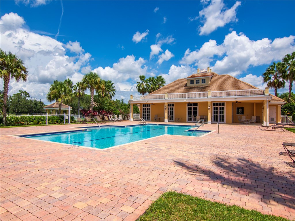 8260 Halbert Lane Vero Beach, FL 32968 - Photo 33 of 36