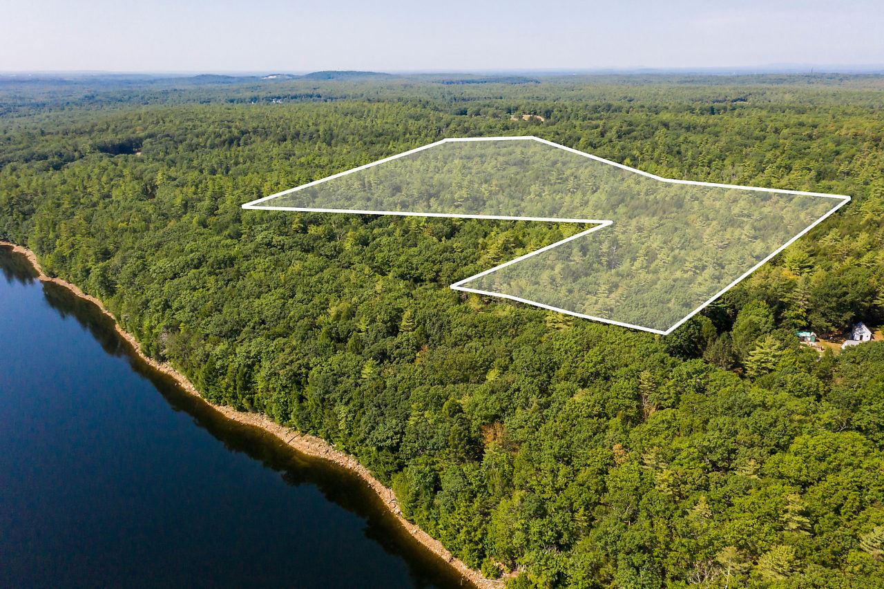 246 Bell Marsh Road York, ME 03909 - Photo 11 of 17 Gallery Image 11