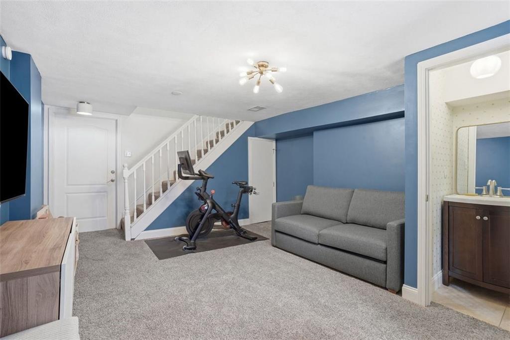 5317 Keystone Street Pittsburgh, PA 15201 - Photo 34 of 48
