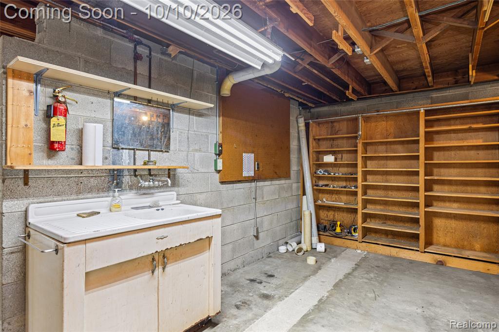 11850 Clinton River Road Sterling Heights, MI 48313 - Photo 48 of 62 Gallery Image 48