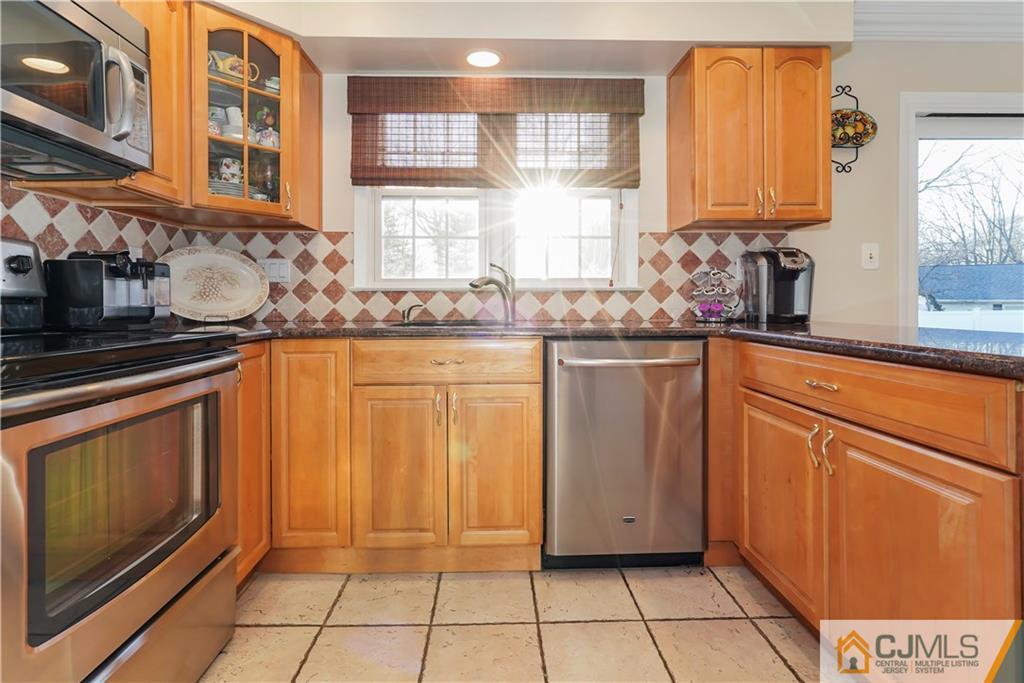 16 Dobson Road East Brunswick, NJ 08816 - Photo 8 of 24 Gallery Image 8