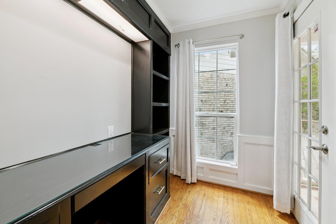 7575 Cambridge Street, Unit 301 Houston, TX 77054 - Photo 13 of 27