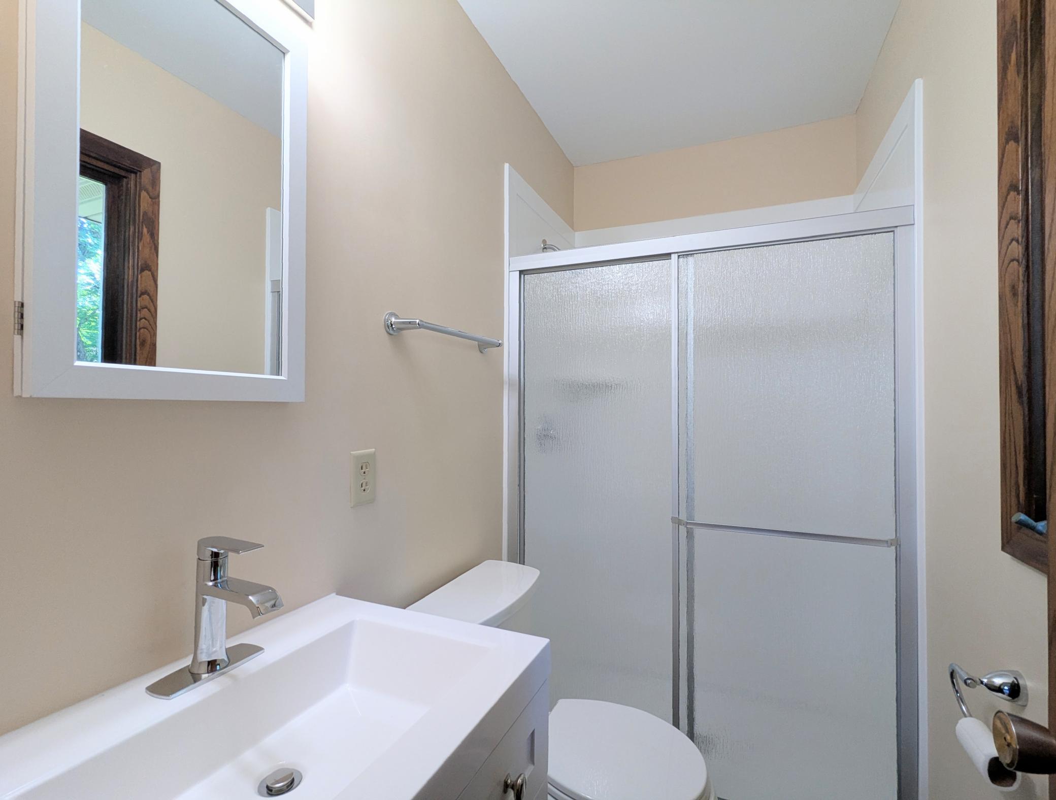 6065 Oakwood Road Woodbury, MN 55125 - Photo 17 of 22
