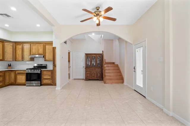 $1,200,000 | 1019 Deer Field Court, Weimar, TX 78962