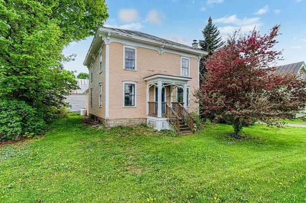 $269,000 | 498 Montgomery Road, Berkshire, VT 05447