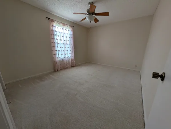 $3,000 | 11807 Highgrove Drive, Houston, TX 77077