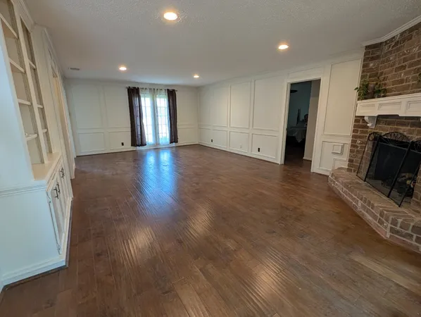 $3,000 | 11807 Highgrove Drive, Houston, TX 77077