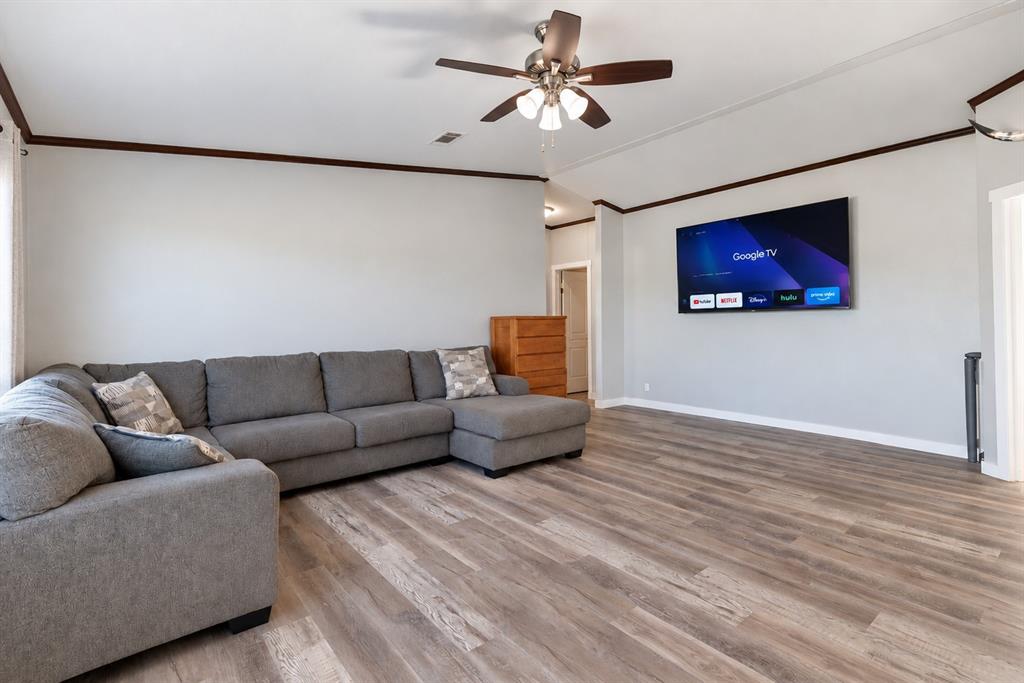 2298 County Road 2320 Decatur, TX 76234 - Photo 4 of 39 Gallery Image 4
