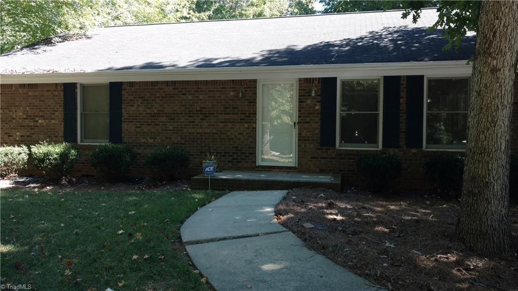 4425 Hampton Road Clemmons, NC 27012 - Photo 3 of 12 Gallery Image 3