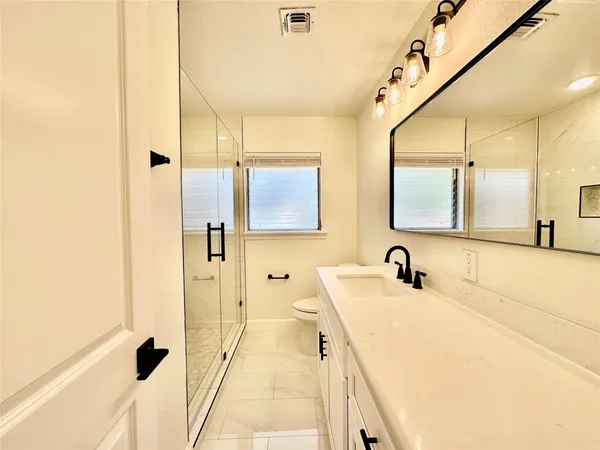 $2,550 | 4505 West 43rd Street, Houston, TX 77092
