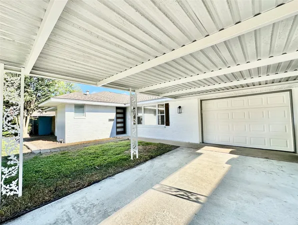 $2,550 | 4505 West 43rd Street, Houston, TX 77092