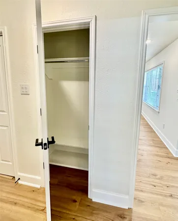 $2,550 | 4505 West 43rd Street, Houston, TX 77092