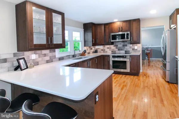 $750,000 | 1600 Folley Lick Court, Herndon, VA 20170