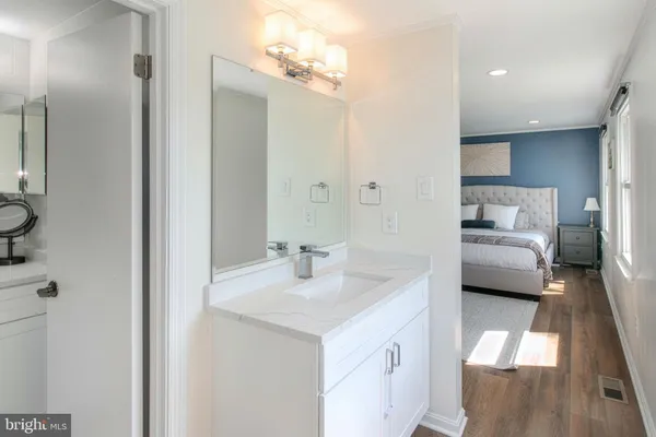 $750,000 | 1600 Folley Lick Court, Herndon, VA 20170