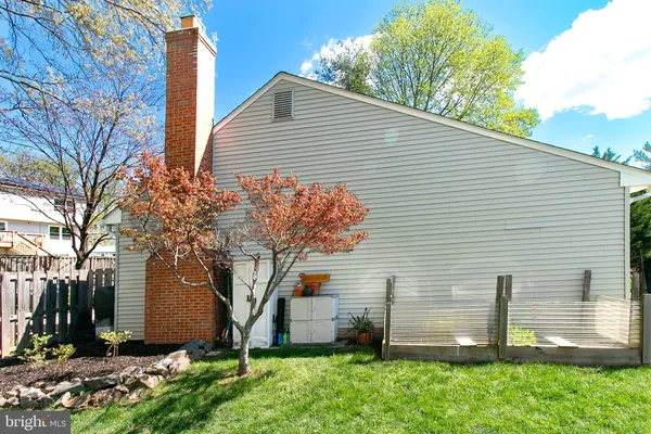 $750,000 | 1600 Folley Lick Court, Herndon, VA 20170