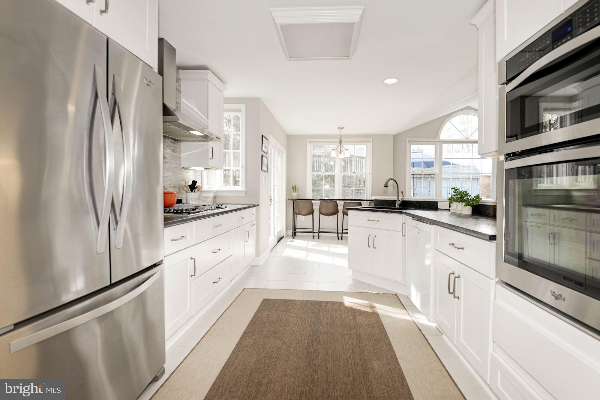 7504 Tarrytown Road Chevy Chase, MD 20815 - Photo 38 of 66 Gourmet kitchen